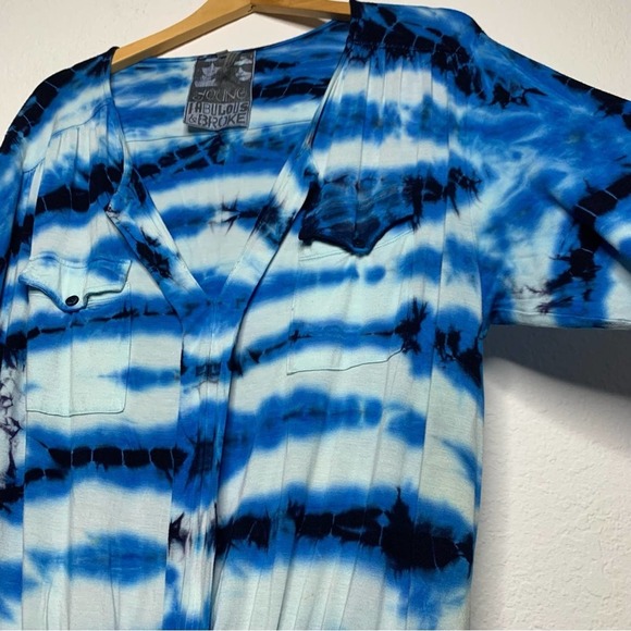 Young Fabulous & Broke 'Malik' Utility Blue Tie Dye Roll Tabbed Sleeves Romper - Picture 8 of 10